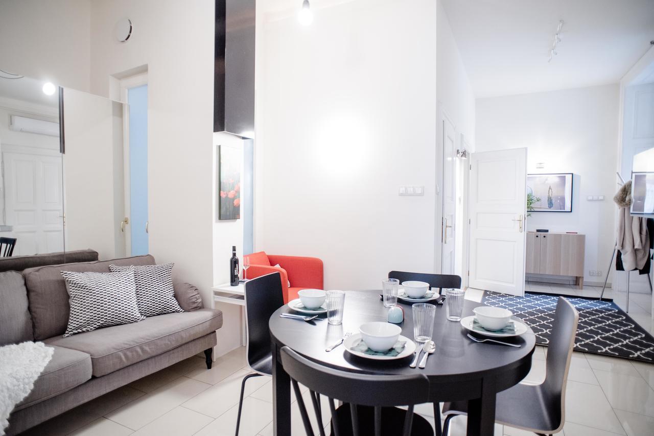 Fine Trees Apartment Boedapest Buitenkant foto